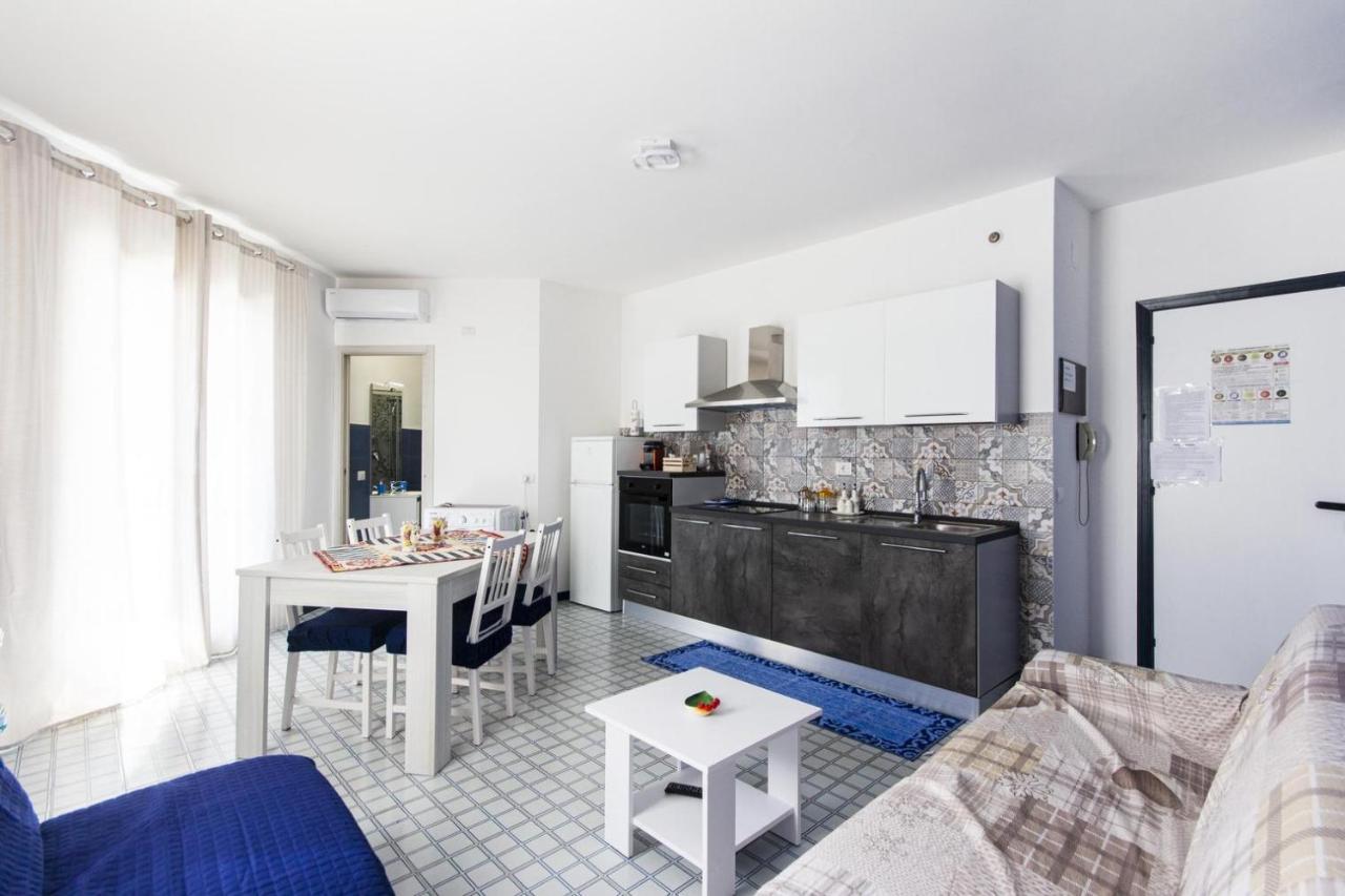 Recanati Seaside Apartment Giardini-Naxos Exterior foto