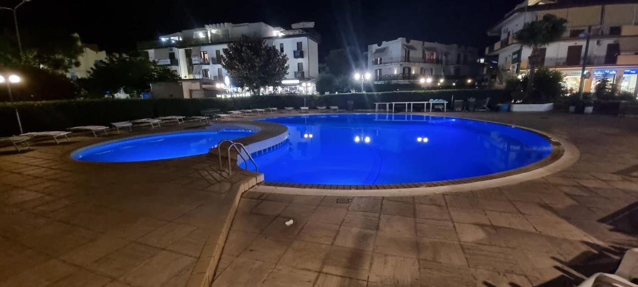 Recanati Seaside Apartment Giardini-Naxos Exterior foto